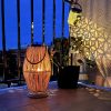 Bambusová stolná lampa z prírodného ratanu